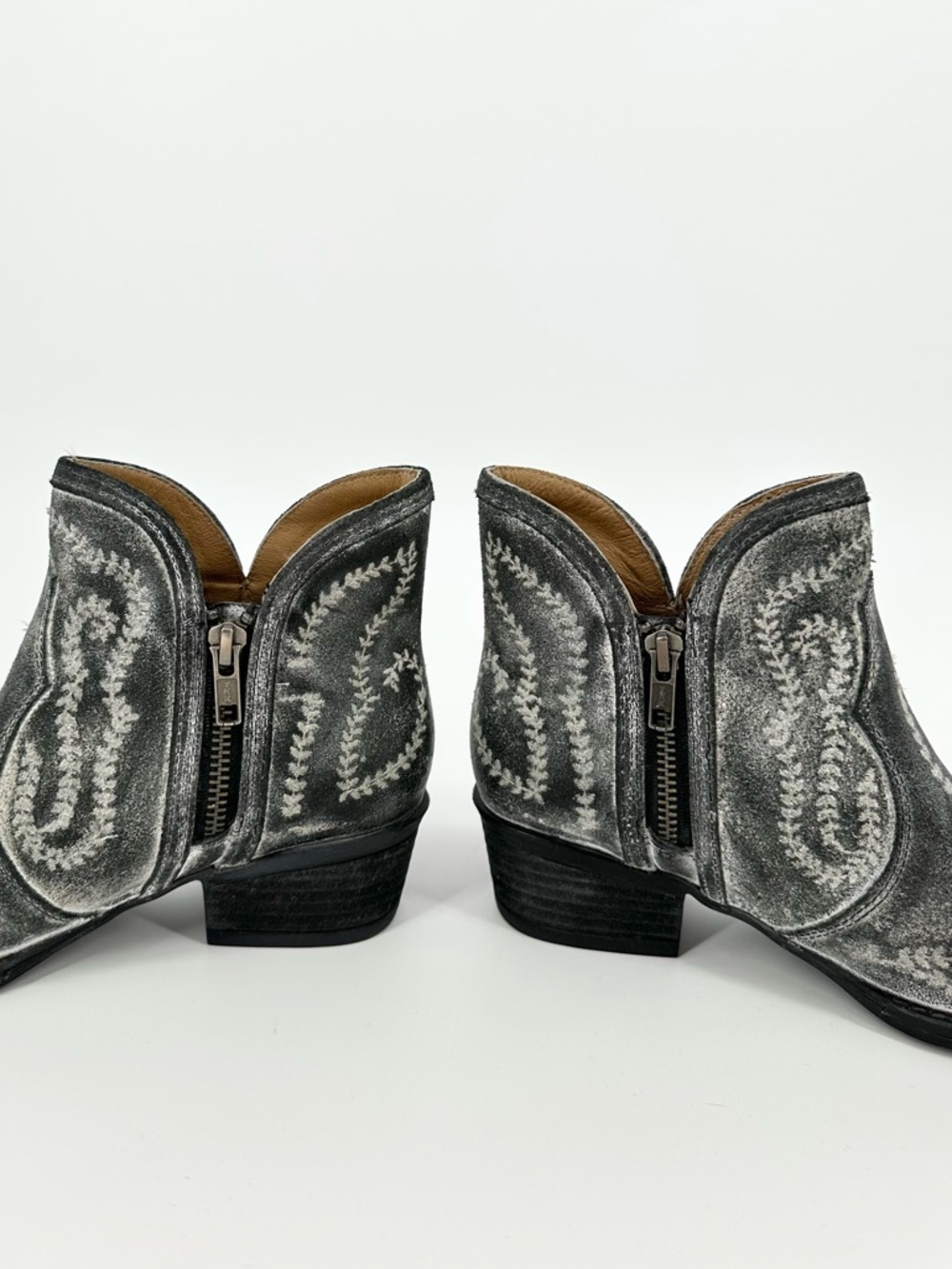 Sterling River Leather Embroidered Ankle Boots - Picture 5 of 10